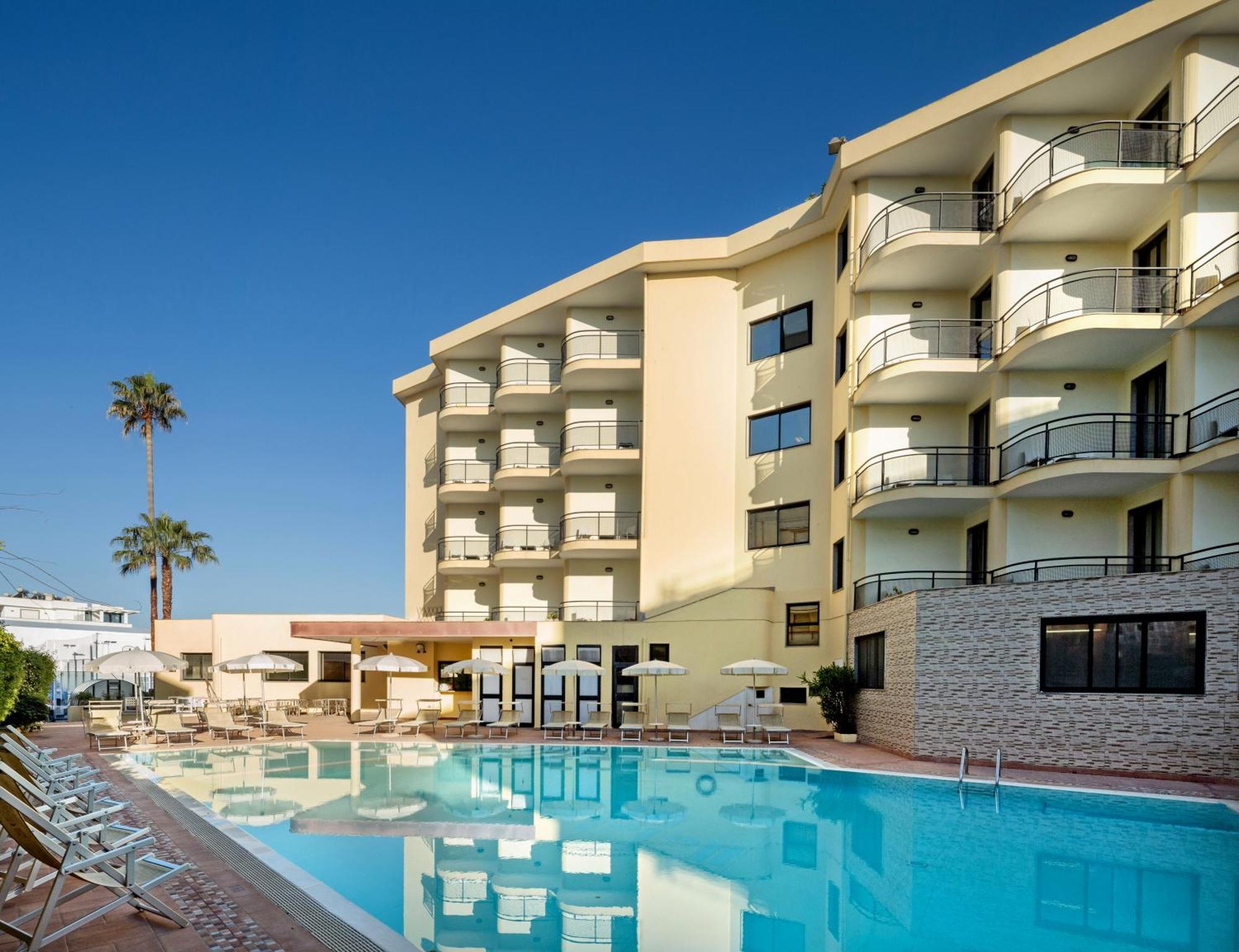 Rina Hotel Альгеро Екстер'єр фото